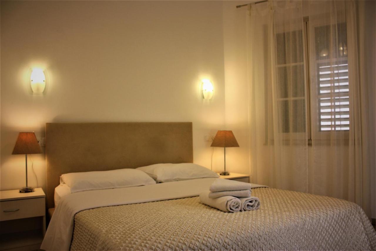 Medulic Palace Rooms & Apartments Šibenik Exterior foto
